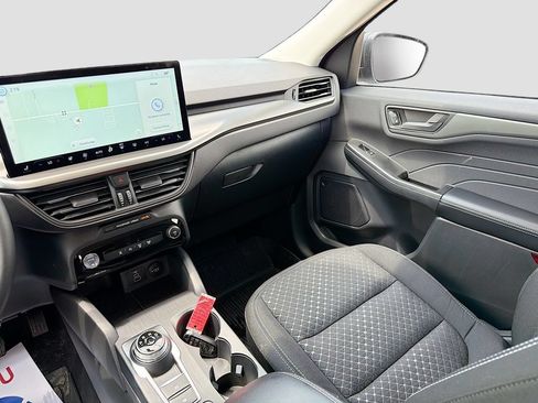 Used 2026 Ford Escape Active w/ Tech Pack #1 AWD/4WD image 25