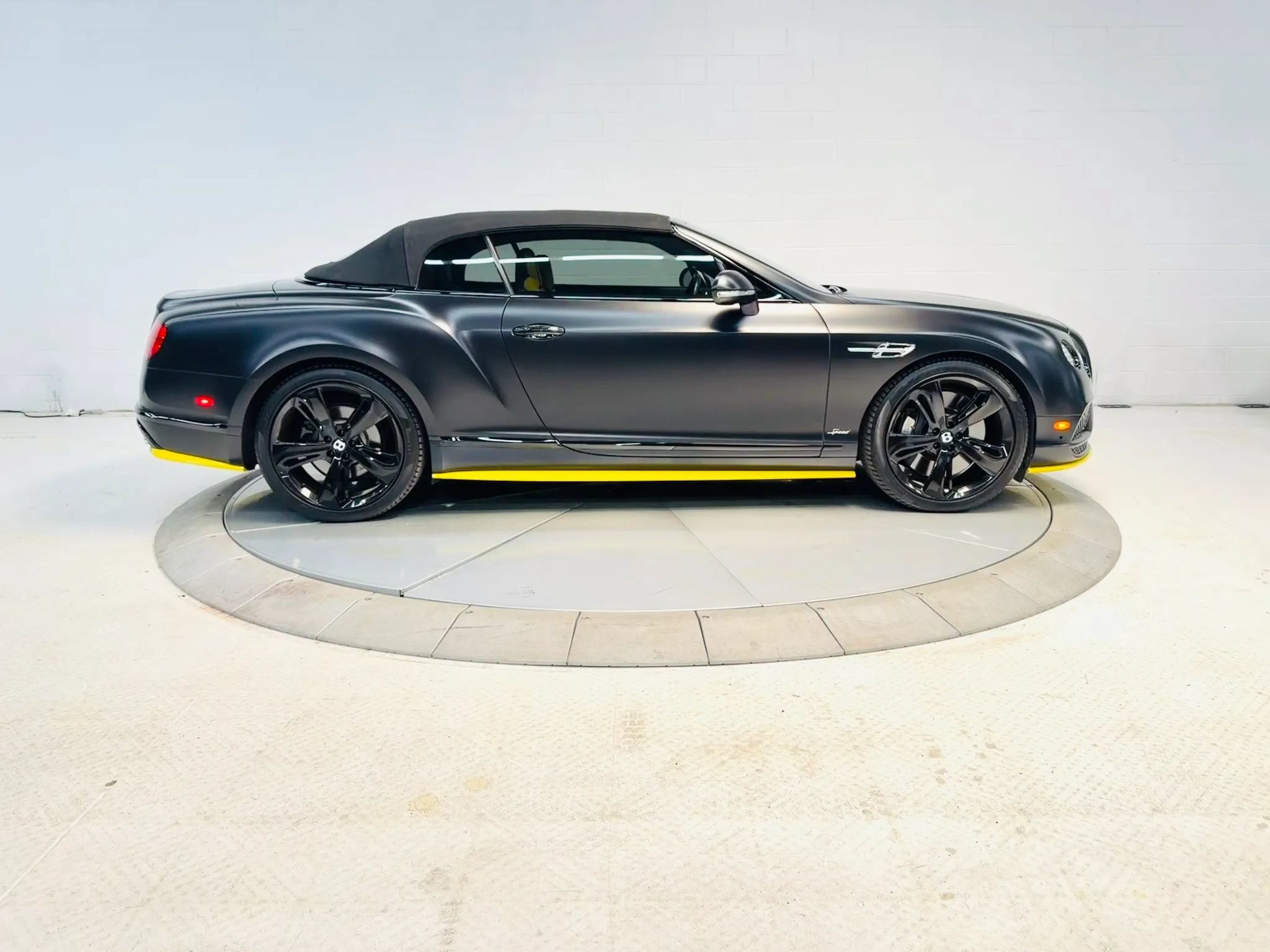 Used 2017 Bentley Continental GT Speed AWD/4WD image 2