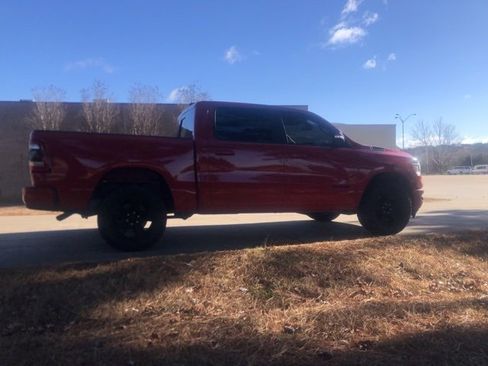 Used 2020 RAM 1500 Big Horn image 9