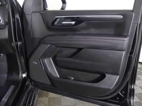 Used 2025 Chevrolet Tahoe RST w/ Comfort Package AWD/4WD image 29
