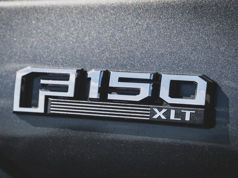 Used 2017 Ford F150 XLT w/ Equipment Group 302A Luxury image 24