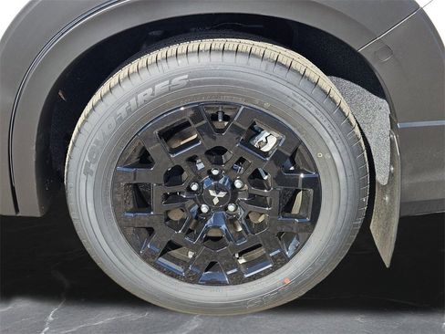 New 2025 Mitsubishi Outlander Trail Edition image 34