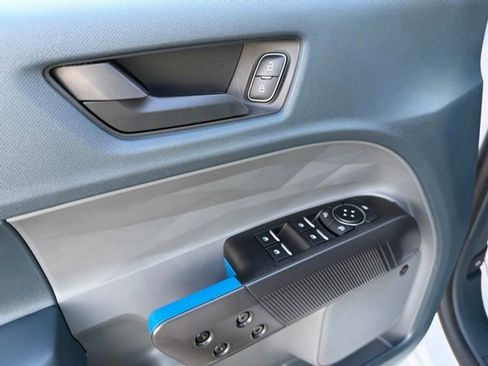 New 2025 Ford Maverick Lobo image 18