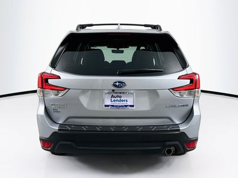 Used 2023 Subaru Forester Limited w/ Popular Package #2 AWD/4WD image 6