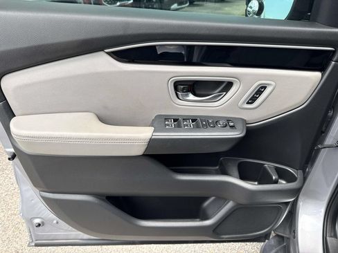 Used 2024 Honda Pilot Touring image 20