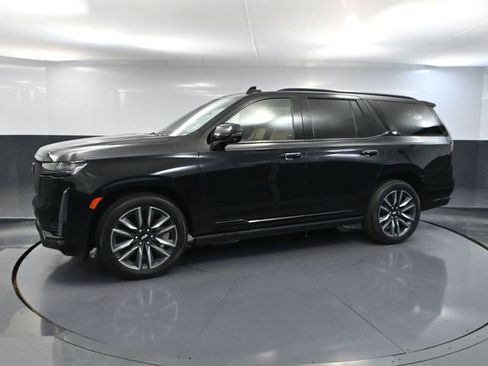 Used 2023 Cadillac Escalade Sport w/ Touring Package AWD/4WD image 12