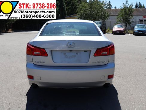 Used 2006 Lexus IS 250 AWD w/ Luxury Pkg image 6