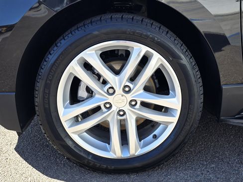 Used 2019 Chevrolet Equinox Premier FWD image 9