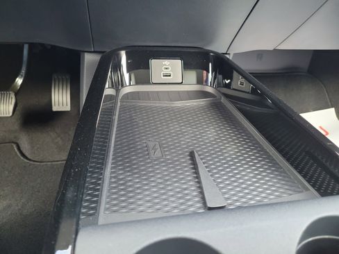 New 2025 Ford Mustang Mach-E Premium image 30