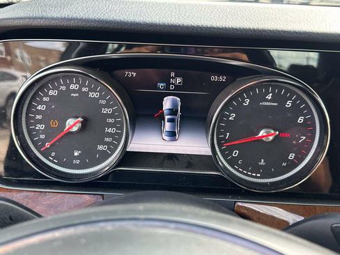 Used 2017 Mercedes-Benz E 300 4MATIC image 16