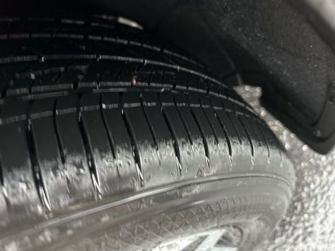 Used 2022 Hyundai Tucson Limited w/ Winter Package image 4