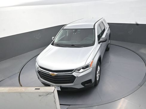 Used 2020 Chevrolet Traverse LS AWD/4WD image 15
