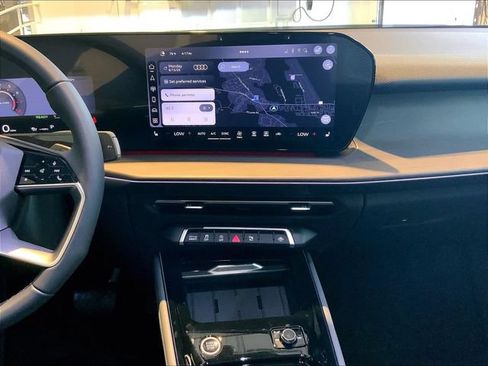 New 2026 Audi Q3 quattro 2.0T AWD/4WD image 8