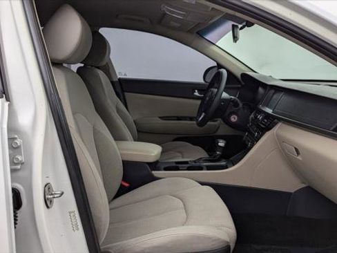 Used 2018 Kia Optima LX image 21