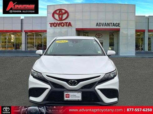 Used 2024 Toyota Camry SE w/ Cold Weather Package FWD image 2