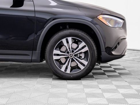 Certified 2026 Mercedes-Benz GLA 250 4MATIC image 37