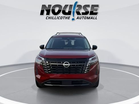 New 2026 Nissan Pathfinder SV image 3