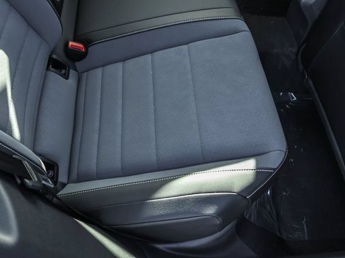 New 2026 Volkswagen Jetta SE FWD image 40