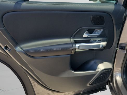 Certified 2026 Mercedes-Benz GLB 250 image 7
