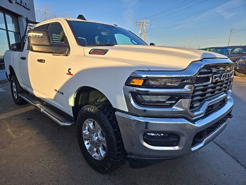 Used 2025 RAM 2500 Lone Star AWD/4WD image 15