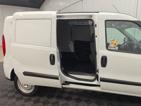 Used 2022 RAM ProMaster City Tradesman FWD image 17