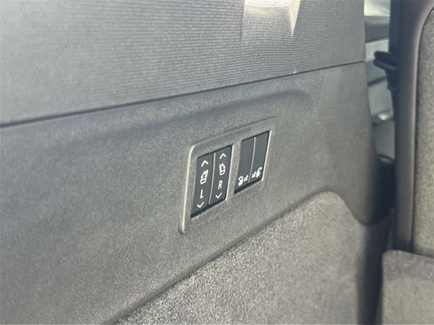 New 2026 Cadillac Escalade IQ Sport 1 image 33