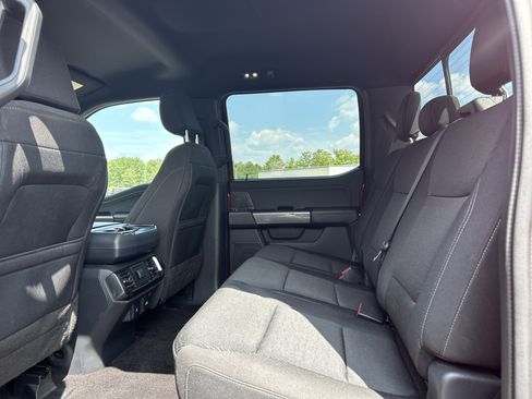 Used 2022 Ford F150 XLT w/ Equipment Group 302A High AWD/4WD image 11
