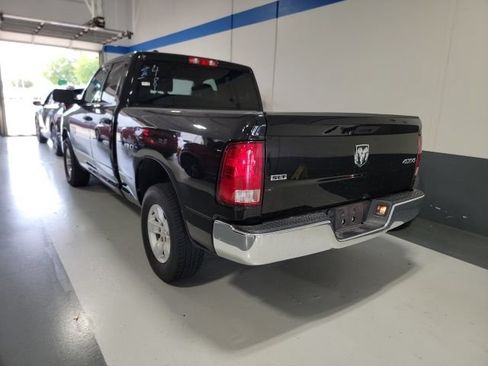 Used 2024 RAM 1500 Classic SLT AWD/4WD image 7