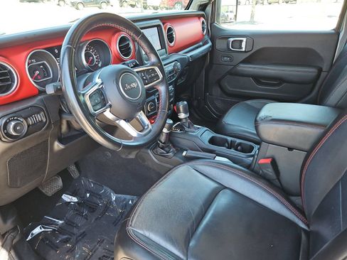 Used 2020 Jeep Wrangler Unlimited Rubicon w/ LED Lighting Group AWD/4WD image 9