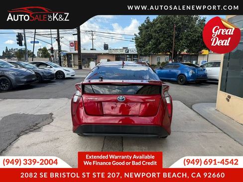 Used 2016 Toyota Prius Three FWD image 11
