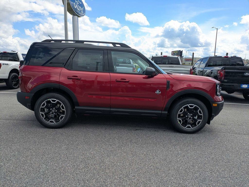 New 2026 Ford Bronco Sport Outer Banks AWD/4WD image 3