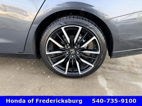 Certified 2023 Honda Accord Touring image 11