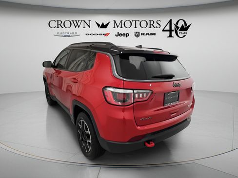 Used 2019 Jeep Compass Trailhawk AWD/4WD image 4