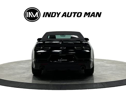 Used 2020 Chevrolet Camaro SS RWD image 5