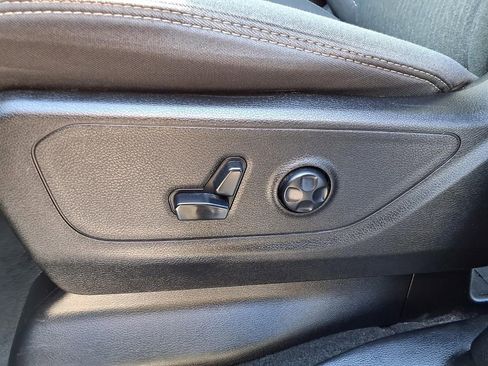 Used 2021 RAM 1500 Big Horn AWD/4WD image 22