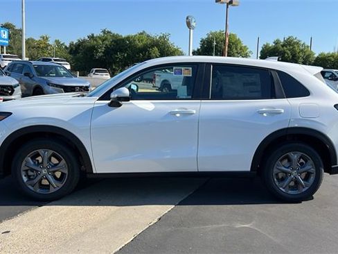 New 2026 Honda HR-V LX image 7