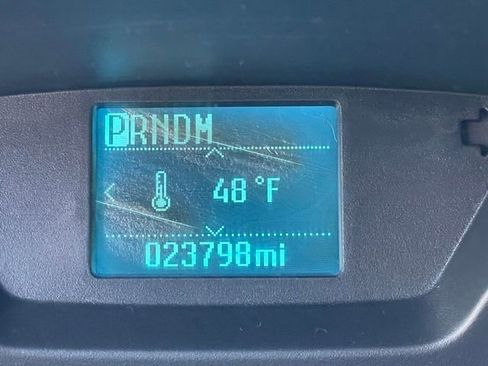 Used 2015 Ford Transit 150 XLT image 9