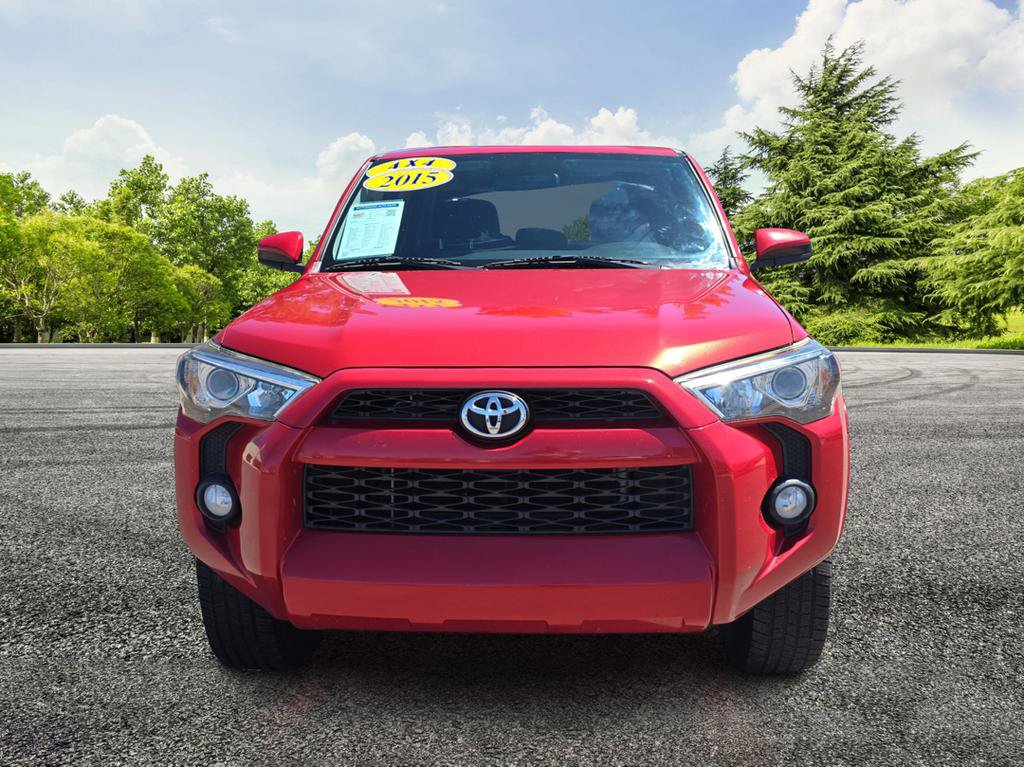 Used 2015 Toyota 4Runner SR5 AWD/4WD image 2
