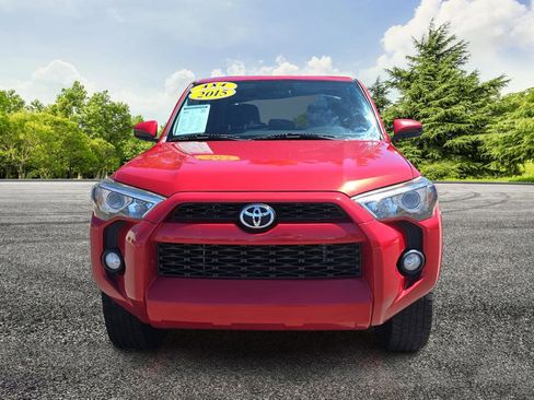 Used 2015 Toyota 4Runner SR5 image 2