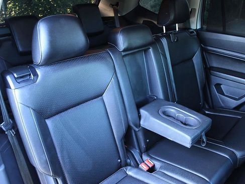 Used 2019 Volkswagen Atlas SE FWD image 20