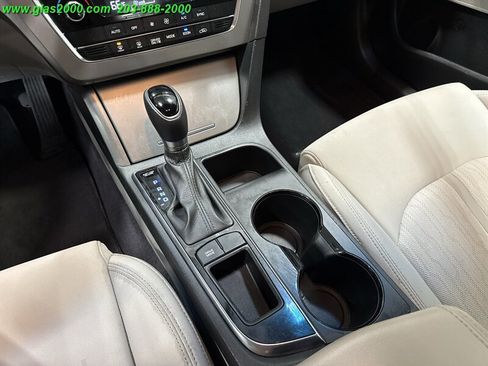 Used 2016 Hyundai Sonata SE image 28