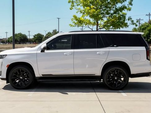 Used 2021 Cadillac Escalade Sport w/ LPO, ONYX Package RWD image 16