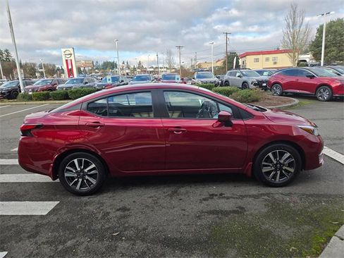 New 2025 Nissan Versa SV image 4