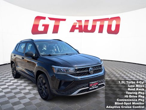 Used 2022 Volkswagen Taos S FWD image 1