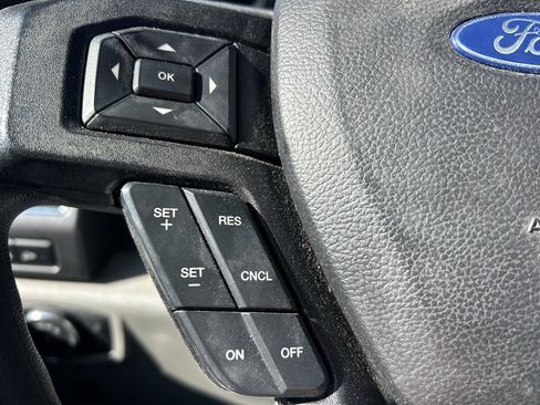 Used 2019 Ford F350 XLT w/ XLT Premium Package image 19