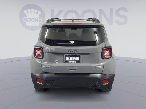 Used 2019 Jeep Renegade Latitude image 5