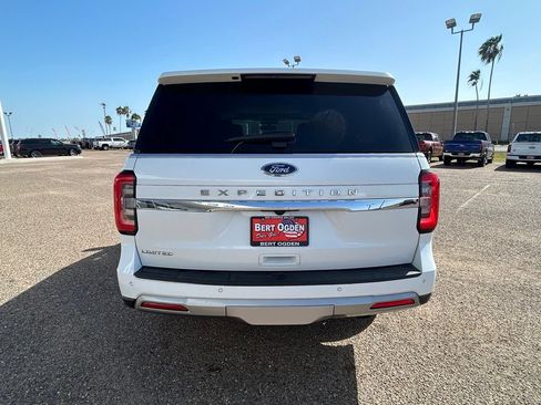 Used 2023 Ford Expedition Limited AWD/4WD image 5