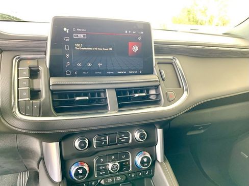 Used 2023 GMC Yukon SLT image 18