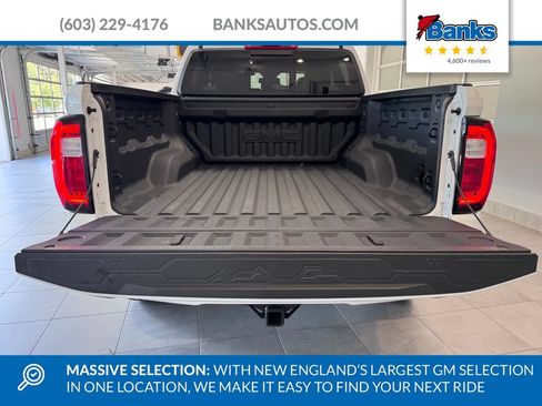 Certified 2025 GMC Canyon Denali AWD/4WD image 8