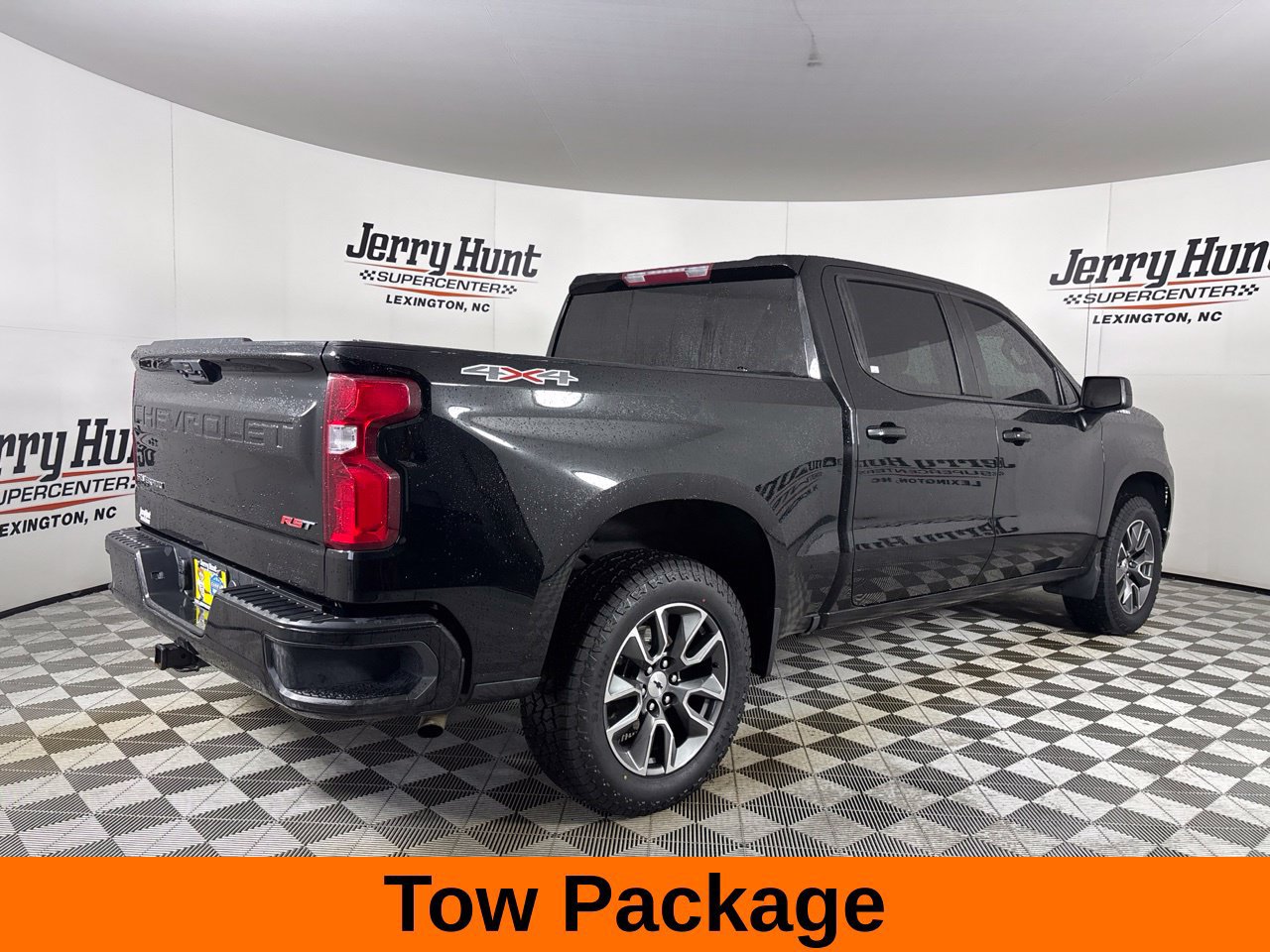 Used 2024 Chevrolet Silverado 1500 RST w/ LPO, Liner Protection Package AWD/4WD image 6